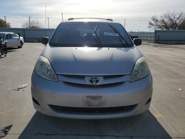 2006 Toyota Sienna CE