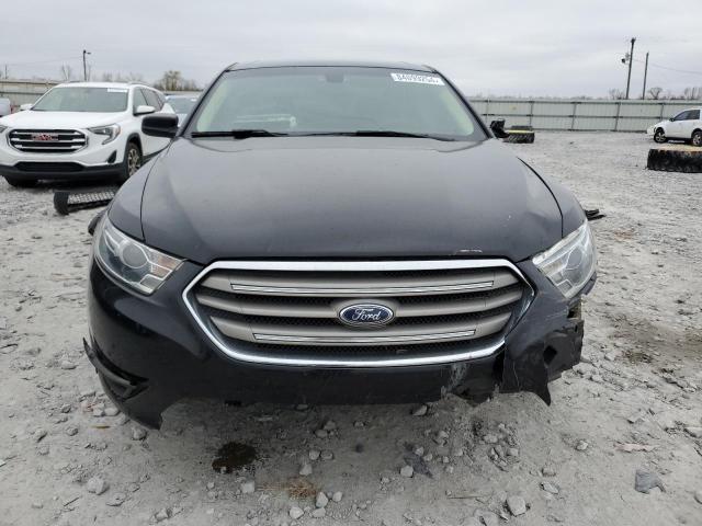 2018 Ford Taurus se