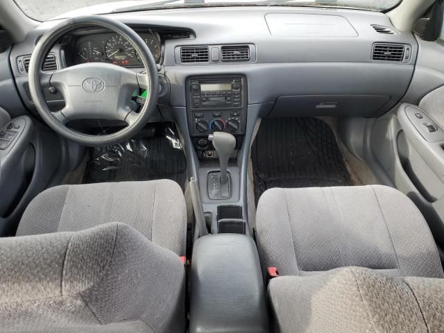 2000 Toyota Camry CE