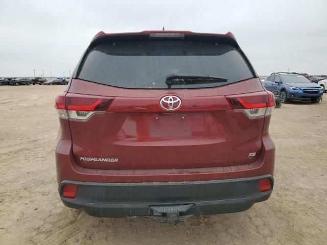 2019 Toyota Highlander SE