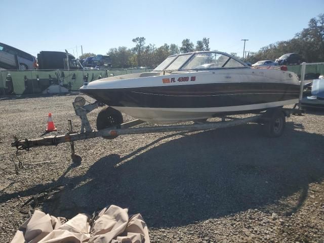 2013 Bayliner Boat