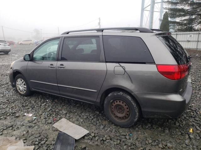 2005 Toyota Sienna CE