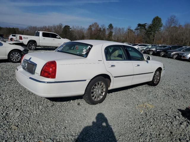 2007 Lincoln Town Car Signature