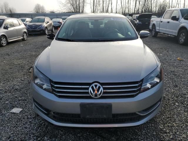 2012 Volkswagen Passat SE