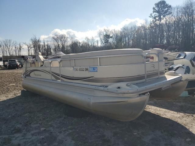 2007 Bennington Marine Pontoon