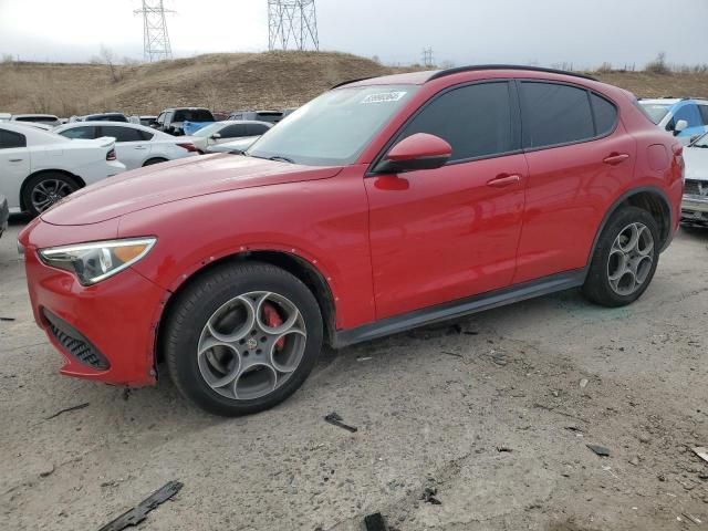 2018 Alfa Romeo Stelvio Sport