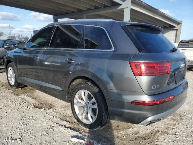 2018 Audi Q7 Premium Plus