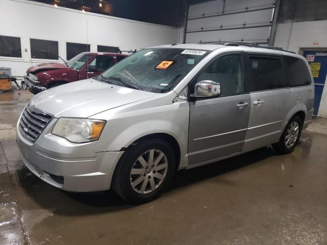 2010 Chrysler Town & Country Touring Plus