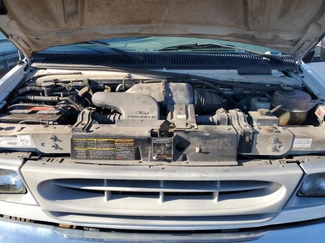 1999 Ford Econoline E350 Super Duty Van