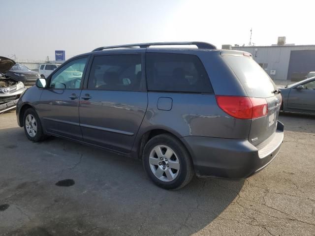 2007 Toyota Sienna CE