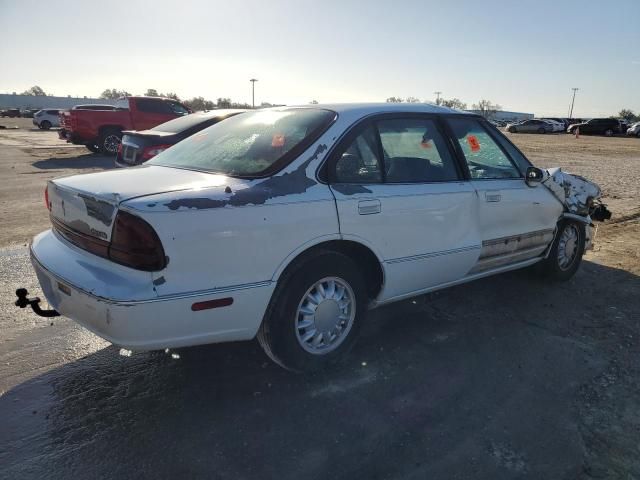 1996 Oldsmobile 88 Base