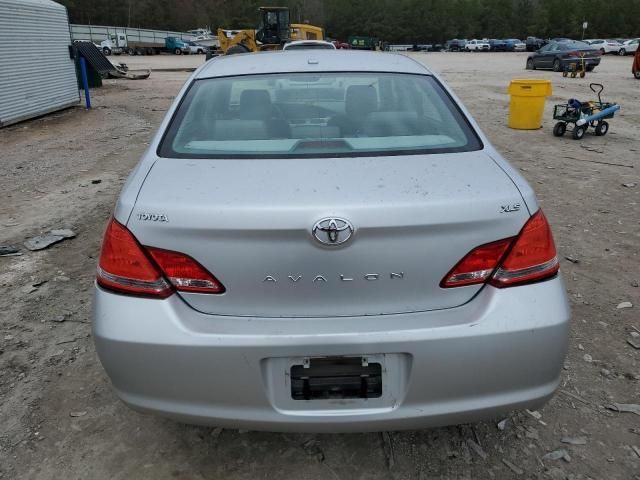 2010 Toyota Avalon XL