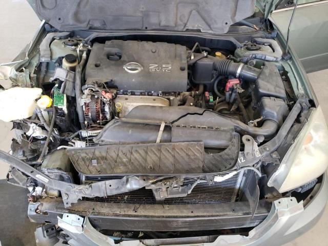 2003 Nissan Altima Base