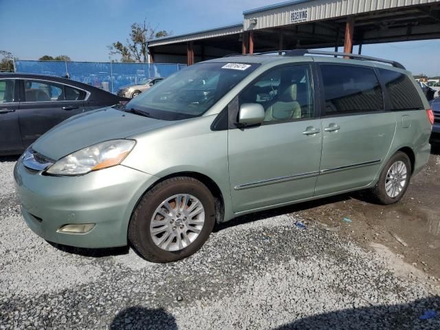 2008 Toyota Sienna XLE