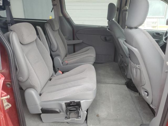 2006 Chrysler Town & Country LX