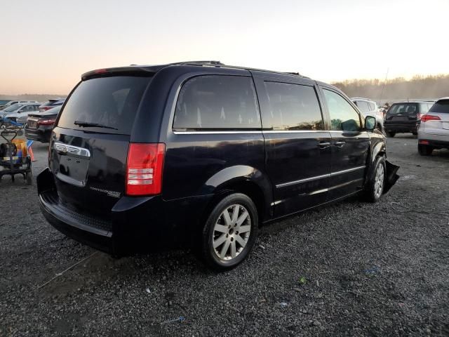 2010 Chrysler Town & Country Touring Plus