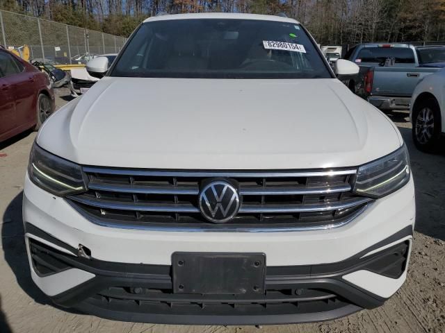 2022 Volkswagen Tiguan SE