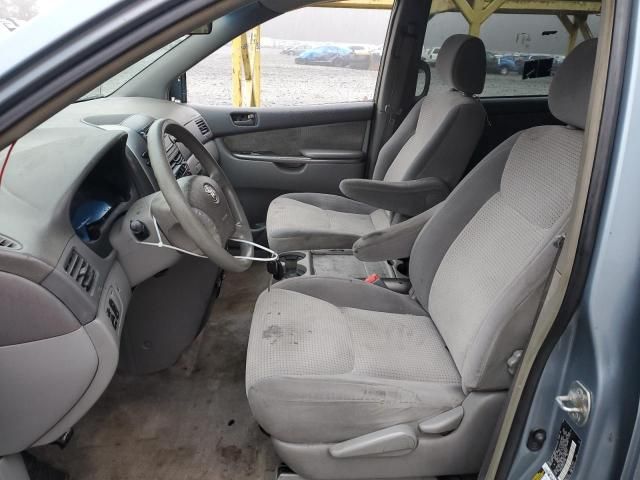 2006 Toyota Sienna CE