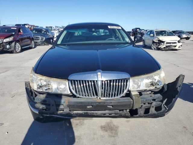 2000 Lincoln Town Car Executive