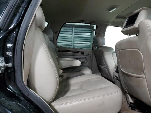 2005 Cadillac Escalade Luxury