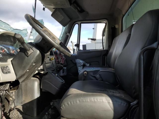 2018 International 4000 4300