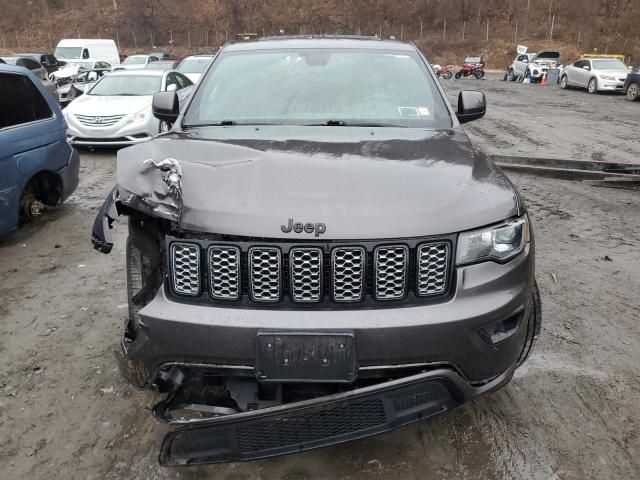 2019 Jeep Grand Cherokee Laredo