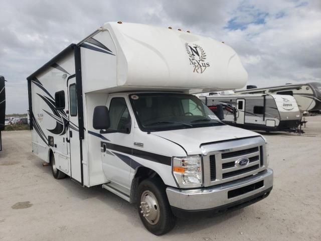 2020 Ford Econoline E350 Super Duty Cutaway Van