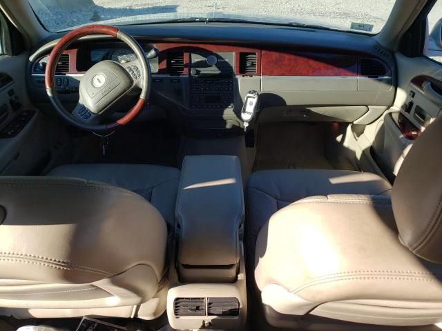 2003 Lincoln Town Car Cartier