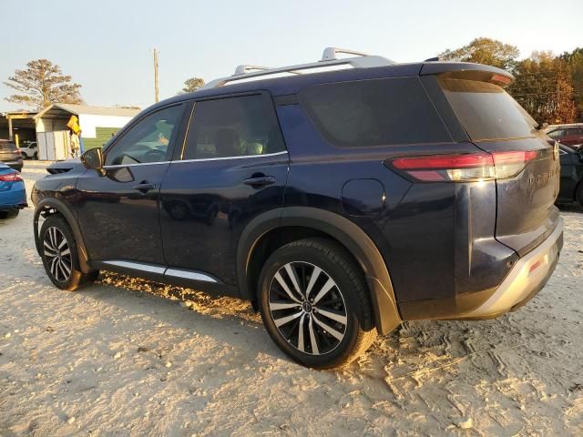 2023 Nissan Pathfinder Platinum