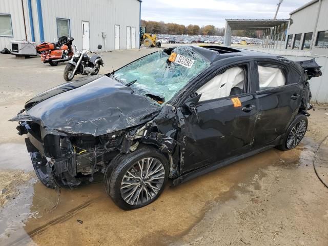 2024 KIA Forte GT Line