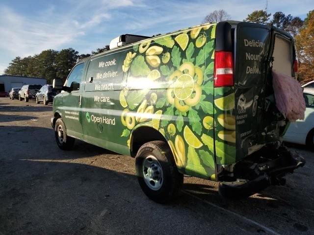 2022 Chevrolet Express G2500