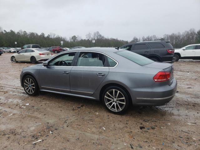 2013 Volkswagen Passat SEL