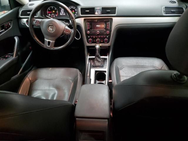 2012 Volkswagen Passat SE