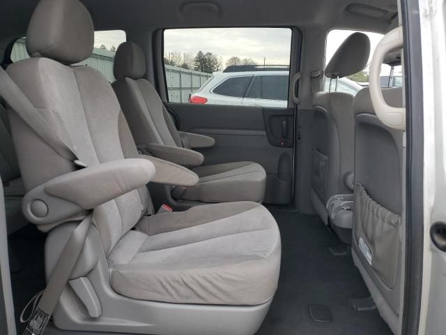 2012 KIA Sedona LX