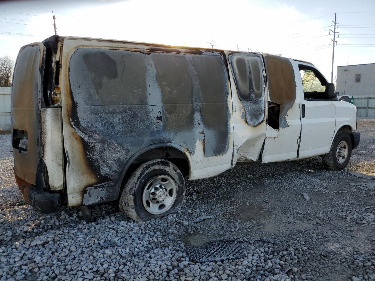 2016 Chevrolet Express G2500