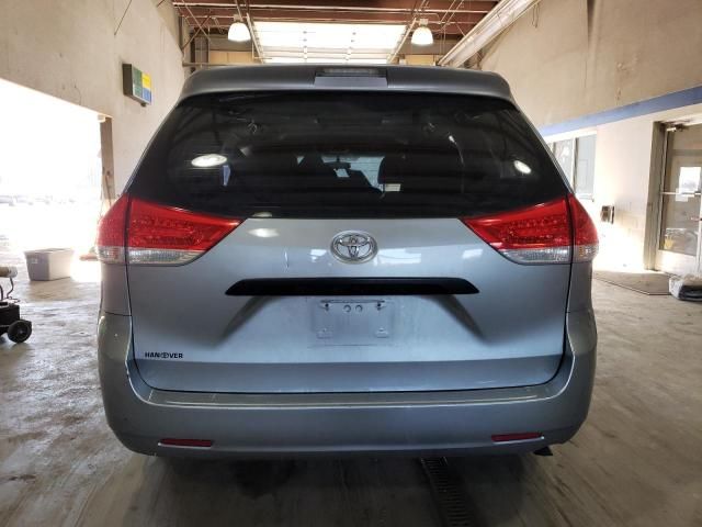 2011 Toyota Sienna