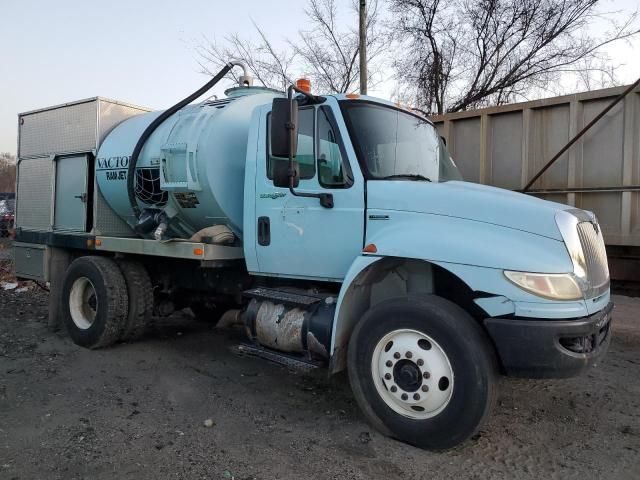 2009 International 4000 4400