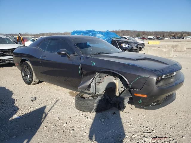 2017 Dodge Challenger SXT
