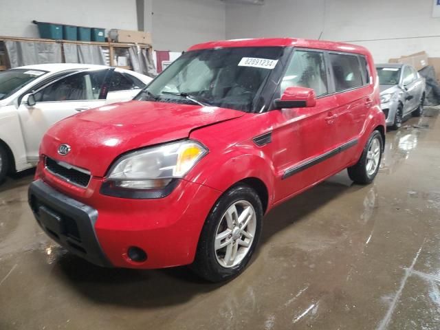 2011 KIA Soul +