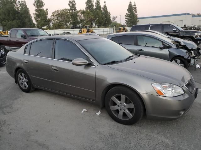 2003 Nissan Altima Base