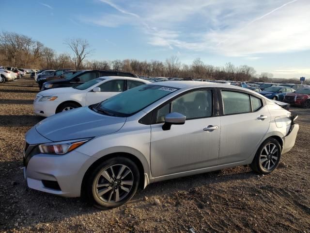 2022 Nissan Versa SV