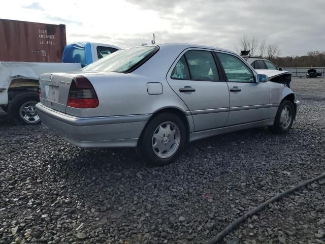 2000 Mercedes-Benz C 230