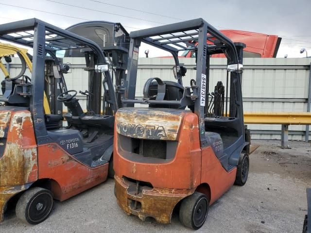 2008 Toyota Fork Lift