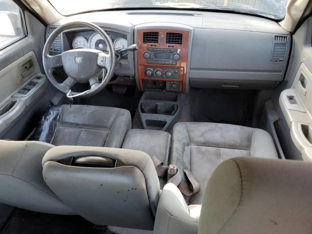 2005 Dodge Dakota Quad SLT