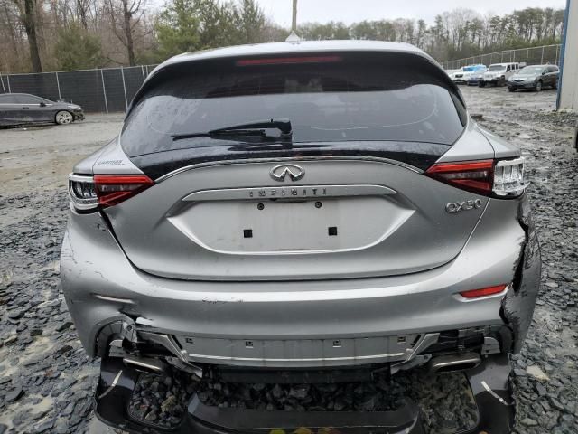 2017 Infiniti QX30 Base