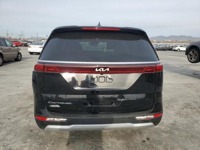 2022 KIA Carnival EX