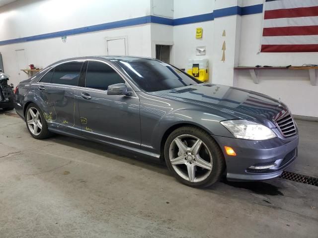 2010 Mercedes-Benz S 550