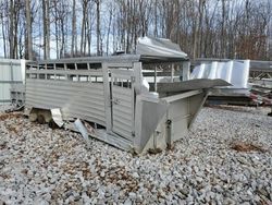 Featherlite Mfg Inc Horse Trailer salvage cars for sale: 2016 Featherlite Mfg Inc Horse Trailer