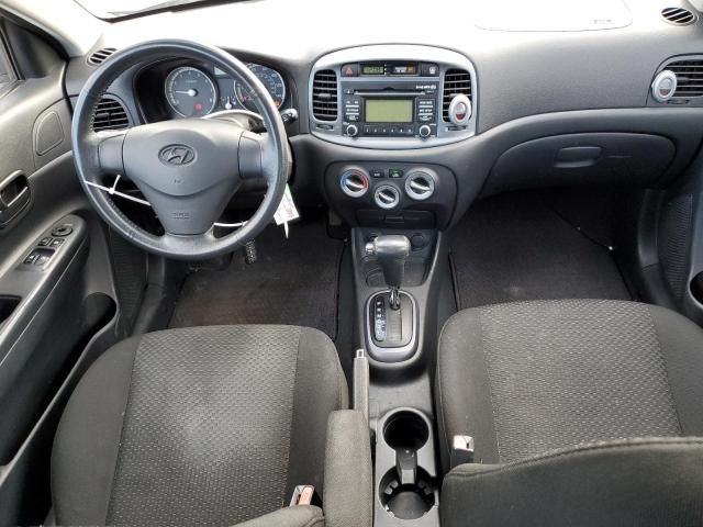 2009 Hyundai Accent SE