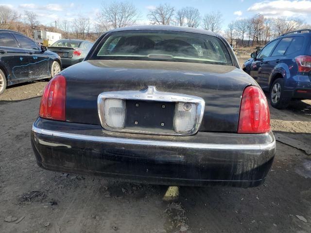 1999 Lincoln Town Car Executive